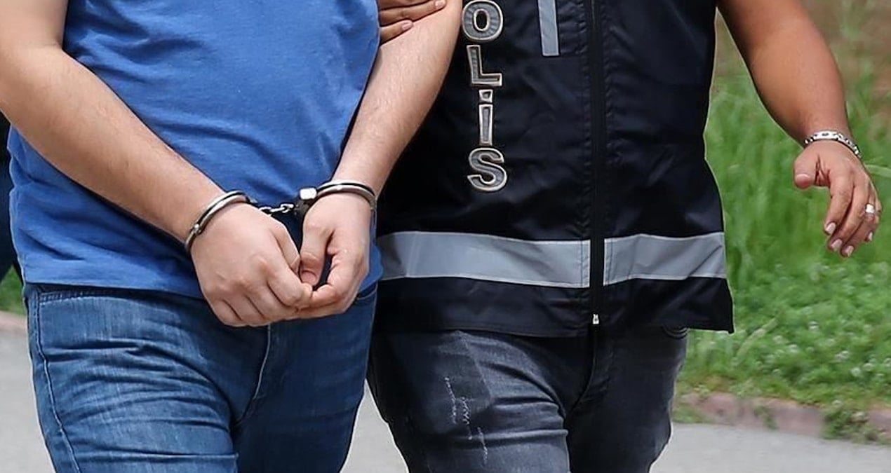 can holdinge yonelik sorusturma gozalti karari verilen 10 kisiden 5i yakalandi 9L2XUKC1