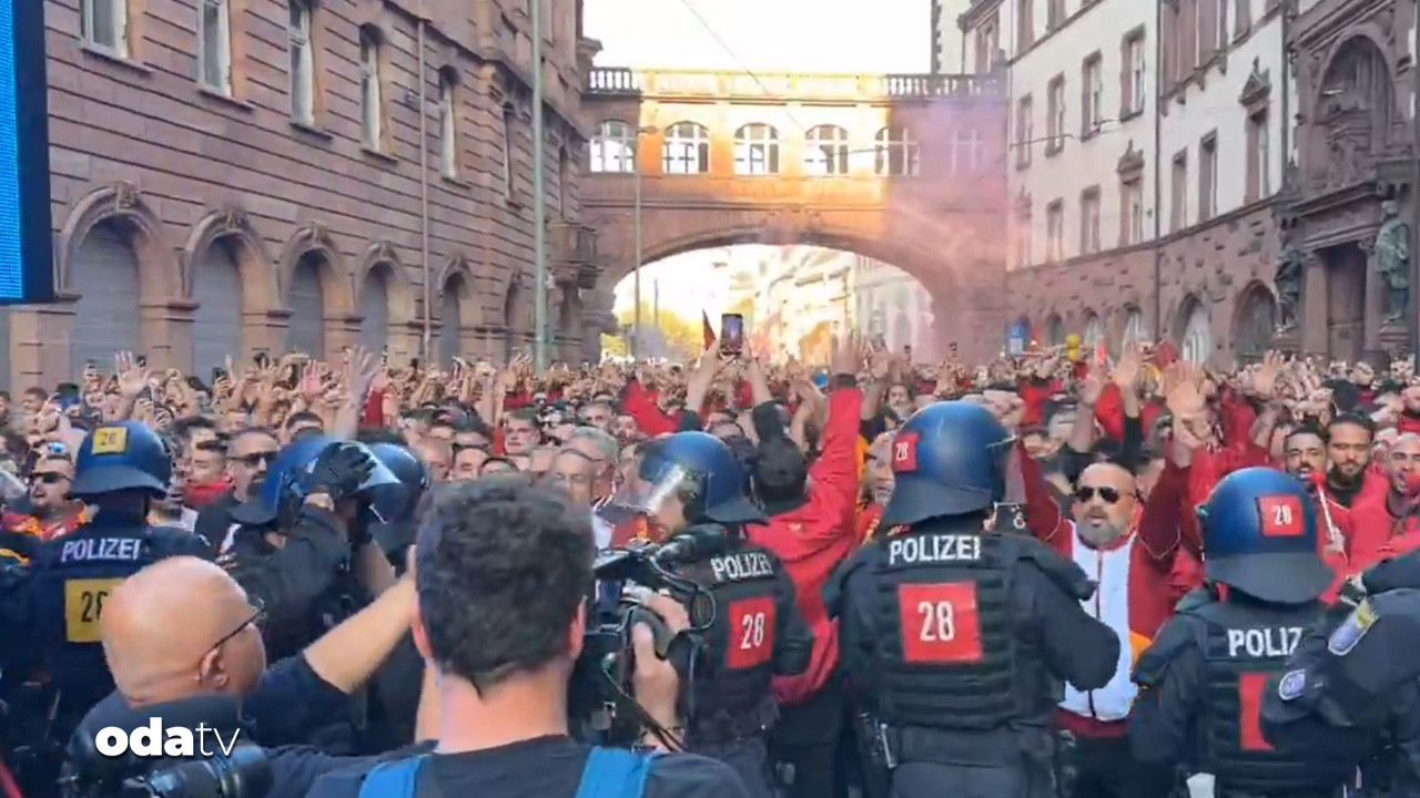 nefesler tutuldu galatasaray sampiyonlar ligi sahnesinde PIXJ1TR6