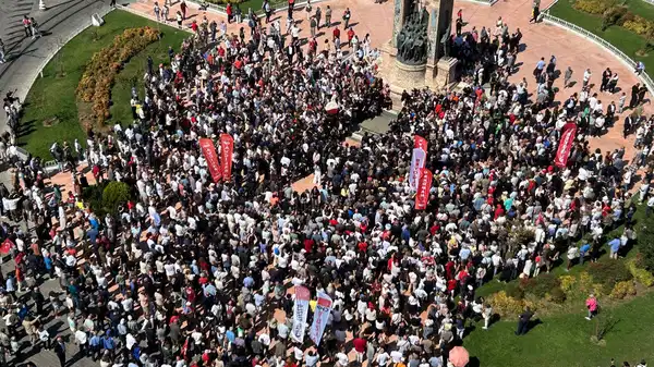 son dakika chp 102 yasinda ozgur ozel taksimde VL4kYMka