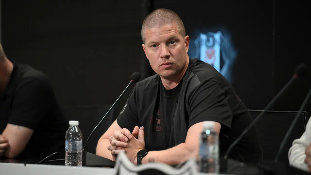 Mike tullbergden besiktas aciklamasi onlara saygi duyuyoruz ama X1lNFxUs